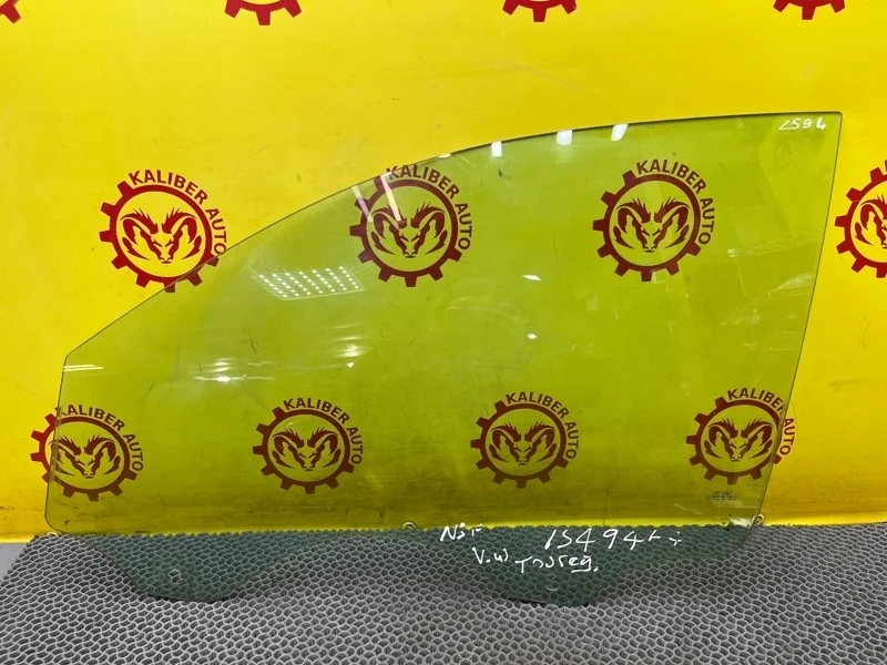 Стекло двери Volkswagen Touareg 2006 7L0845201F 7LA 2.5 BAC, переднее левое