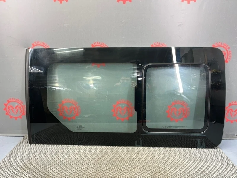 Стекло двери Hyundai Grand Starex/H1 2012 878204H010 2.5 D4CB, заднее правое