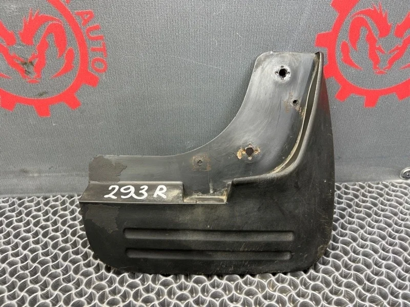 Брызговик Hyundai Grand Starex/H1 2012 868604H010 2.5 D4CB, передний правый