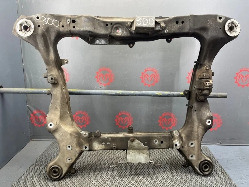 Подрамник Volvo XC90 2011 31406368 2.4 D5244T4, передний