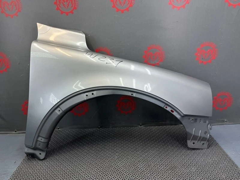 Крыло Volvo XC90 2010 30796495 2.4 D5244T4, переднее правое