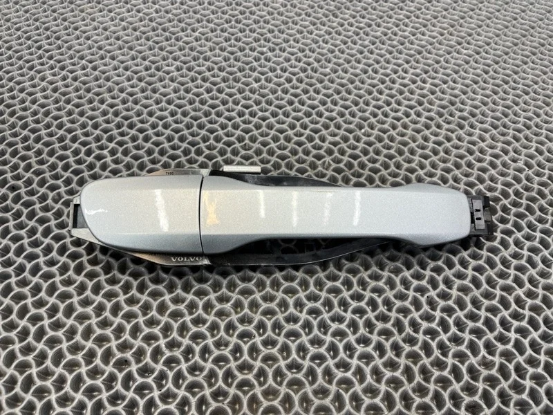 Ручка двери Volvo XC90 2010 30699553 2.4 D5244T4, задняя правая