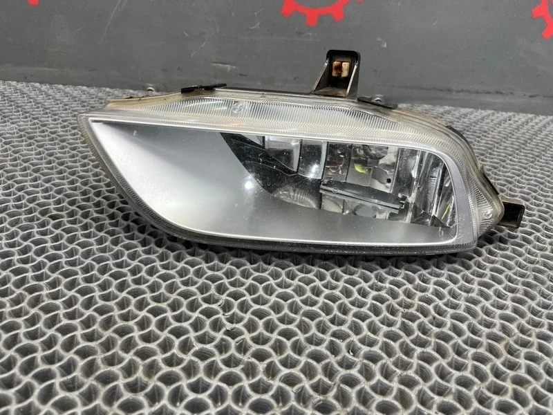 Фара противотуманная Hyundai Grand Starex/H1 2008 922024H000 2.5 D4CB 8377905, передняя правая