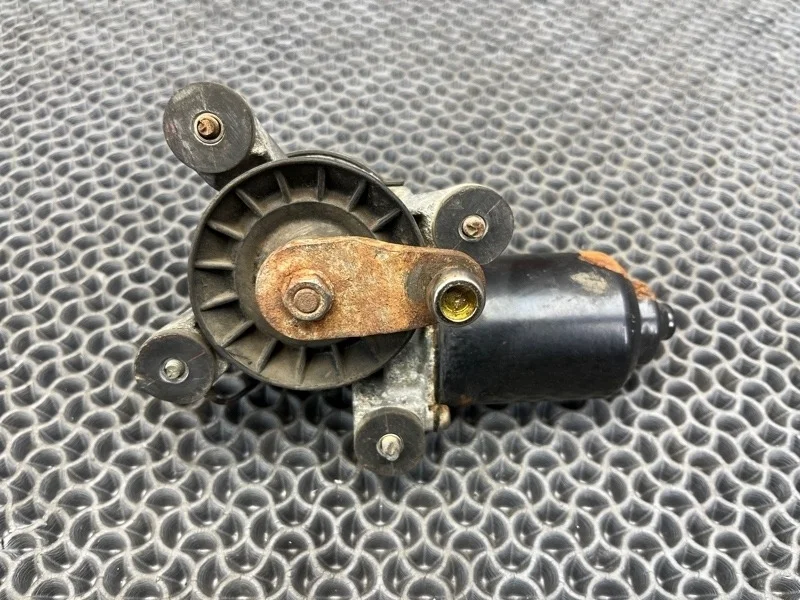 Моторчик стеклоочистителя Mitsubishi Pajero 2 1995 MB623287 3.5 6G74, передний