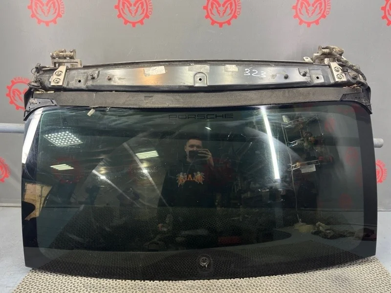 Стекло крышки багажника Porsche cayenne S 2003 95554501104 955 4.5 M48.00