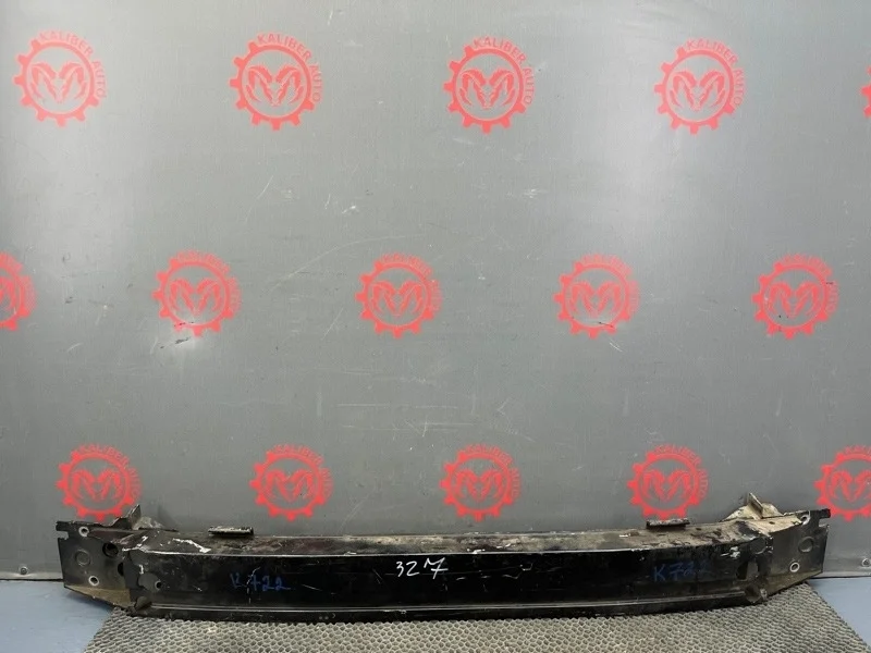 Усилитель бампера Volvo XC90 2006 31253239 2.4 D5244T 322802, передний