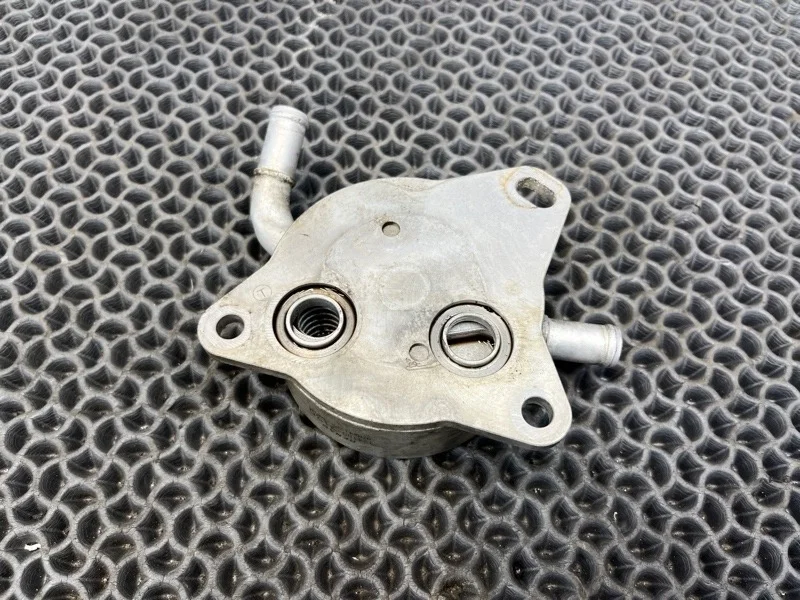 Радиатор масляный Lexus GS300 2006 3349322030 3.0 3GR-FSE