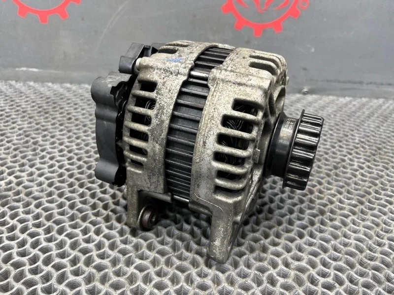 Генератор Volkswagen Touareg 2006 070903139 7LA 2.5 BAC