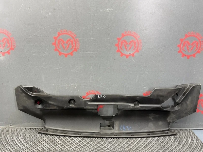 Накладка панели телевизора Mitsubishi ASX 2015 6400C948 GA1W 1.6 4A92