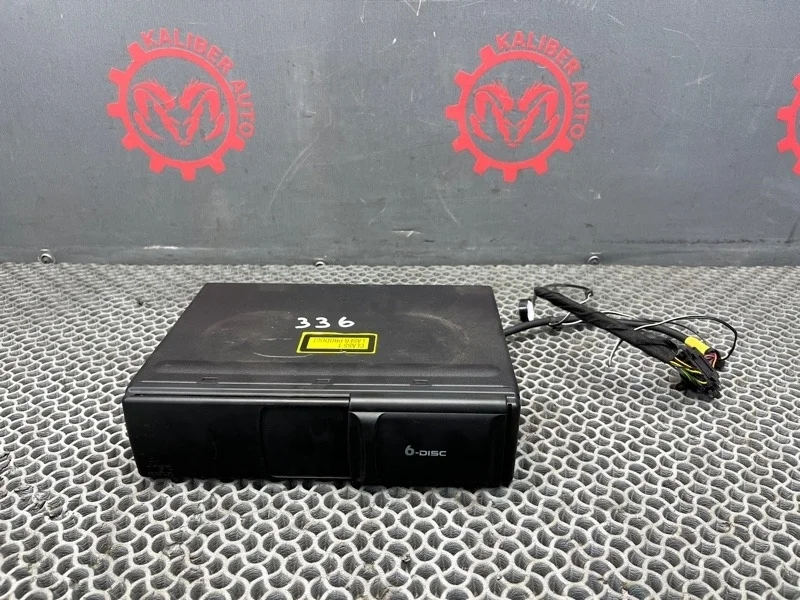 Чейнджер Volkswagen Touareg 2007 1J6035111 7L6 3.0 BKS