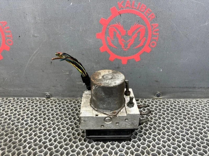 Блок abs Mercedes Benz V-Class 2008 A0014461789 W-639 646.980