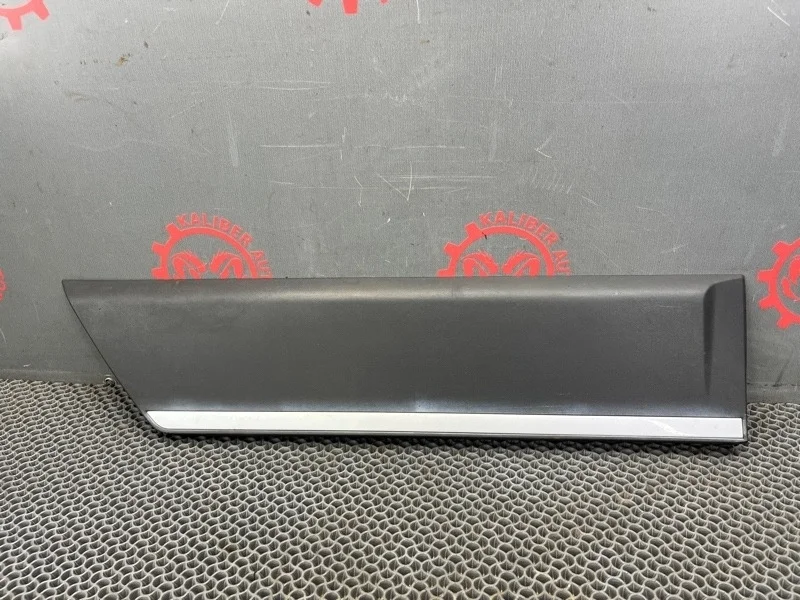 Накладка двери Volvo XC70 2008 31283103 2.4 D5244T4, задняя правая