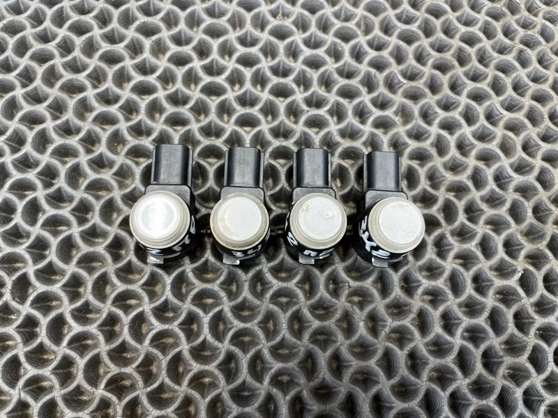 Датчик парковки Opel Insignia 2011 13282883 1G A20DTH, передний