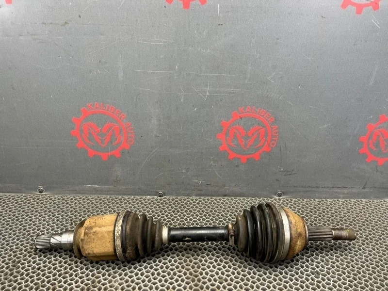 Привод Nissan Pathfinder 2011 39100EB300 R51M 2.5 YD25DDTI, передний