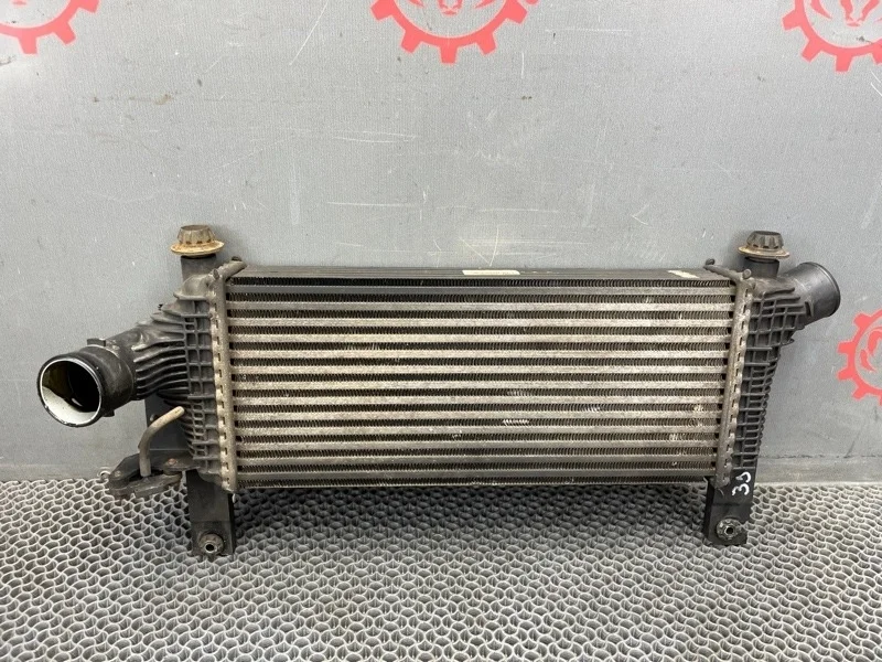 Интеркулер Nissan Pathfinder 2011 144615X00A R51M 2.5 YD25DDTI