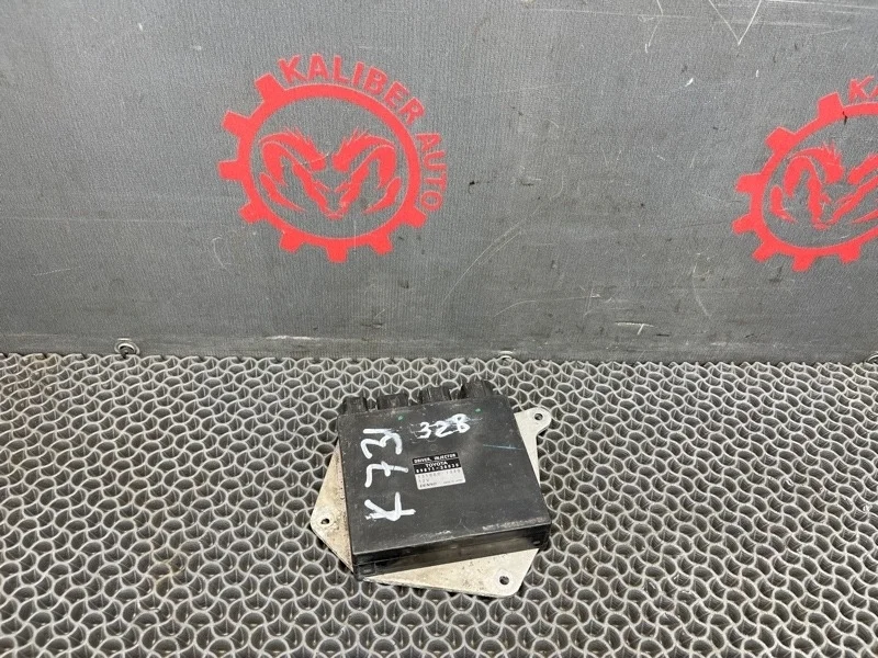 Блок управления форсунками Lexus GS300 2006 8987130030 3.0 3GR-FSE