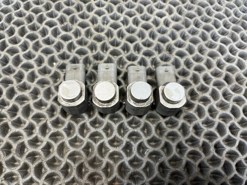 Датчик парковки Audi Q7 2007 3C0919275P 3.0 BUG, задний