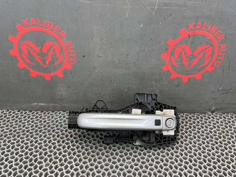 Ручка двери Audi Q7 2007 4L2837886G 3.0 BUG, передняя правая