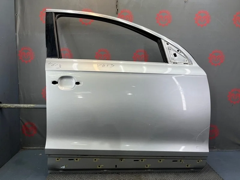 Дверь Audi Q7 2007 4L0831052A 3.0 BUG, передняя правая