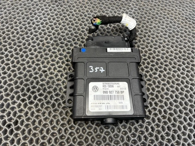 Блок управления АКПП Volkswagen Touareg 2005 09D927750BP 7LA 2.5 BAC