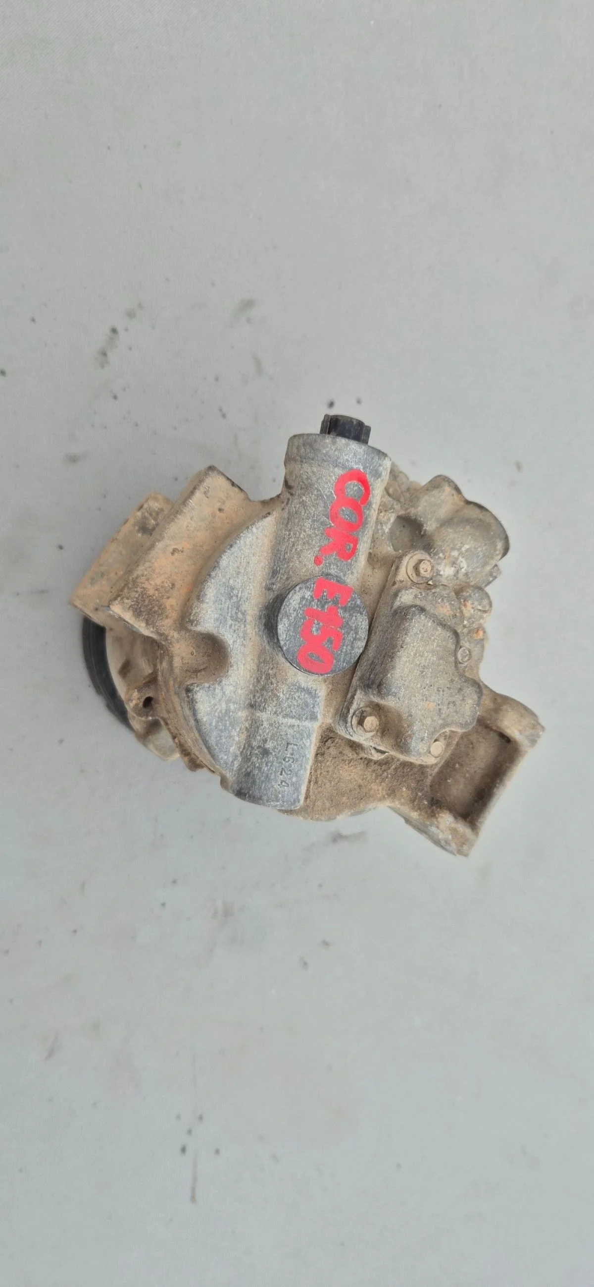 Компрессор кондиционера Toyota Corolla E15 2006-20