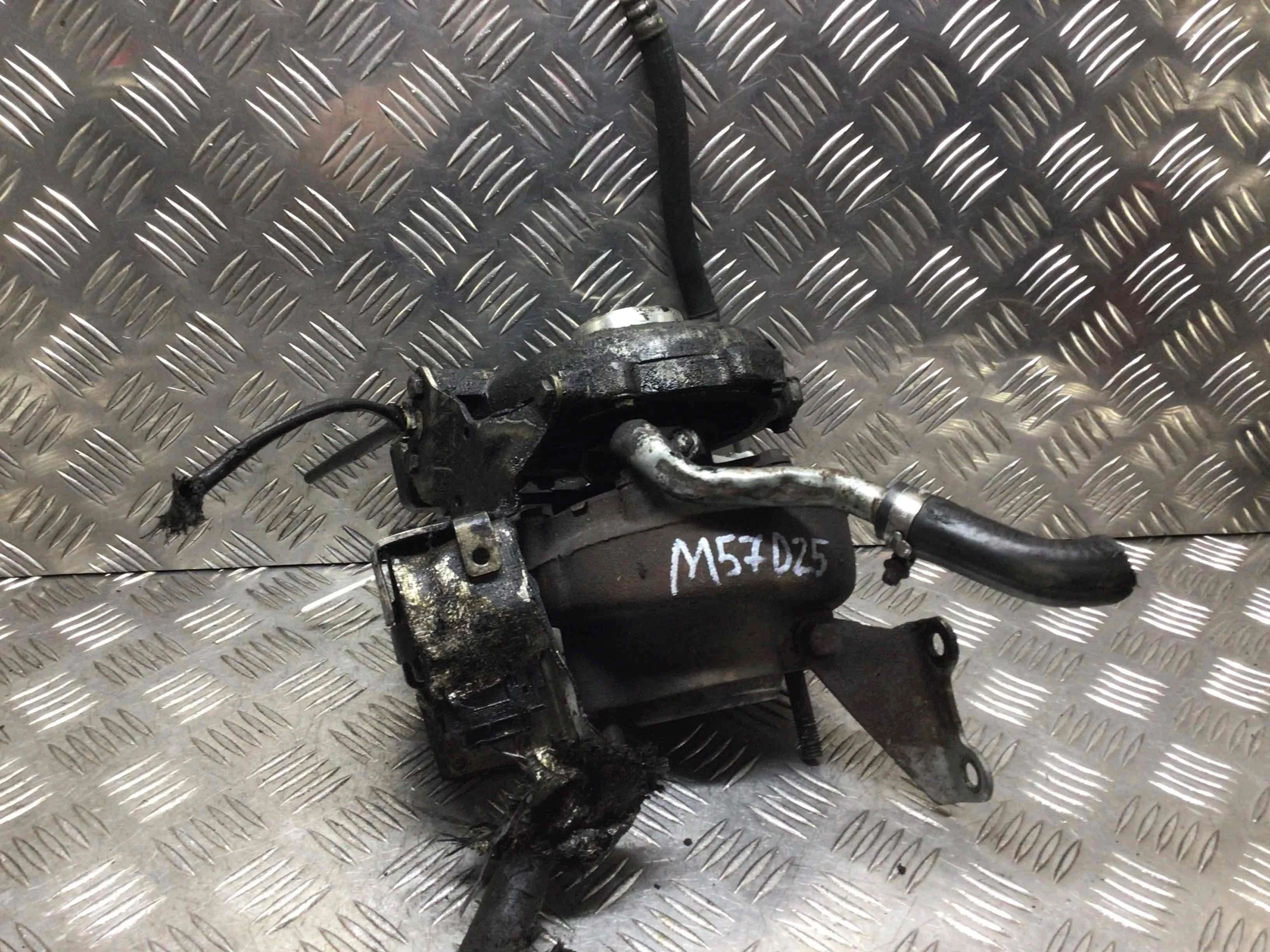 Турбина BMW 5-Series 5-Series E60/E61 (2002-2007) дизель 2.5 TDI Механика