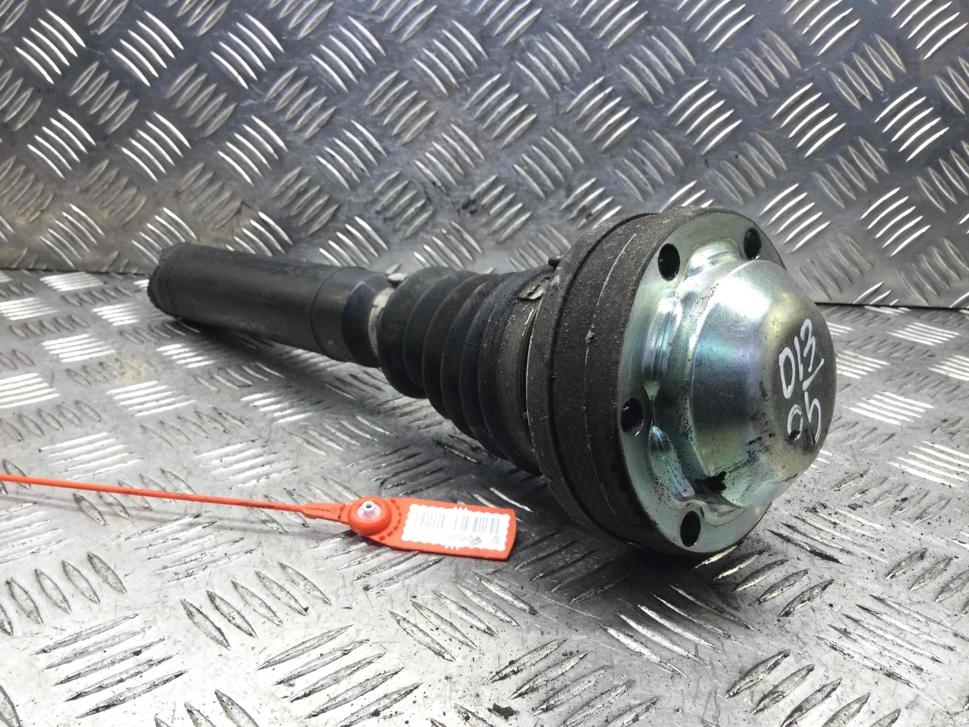 ШРУС внутренний Volkswagen Caddy 3 поколение (2004-2010) дизель 1.9 TDI Механика Минивэн