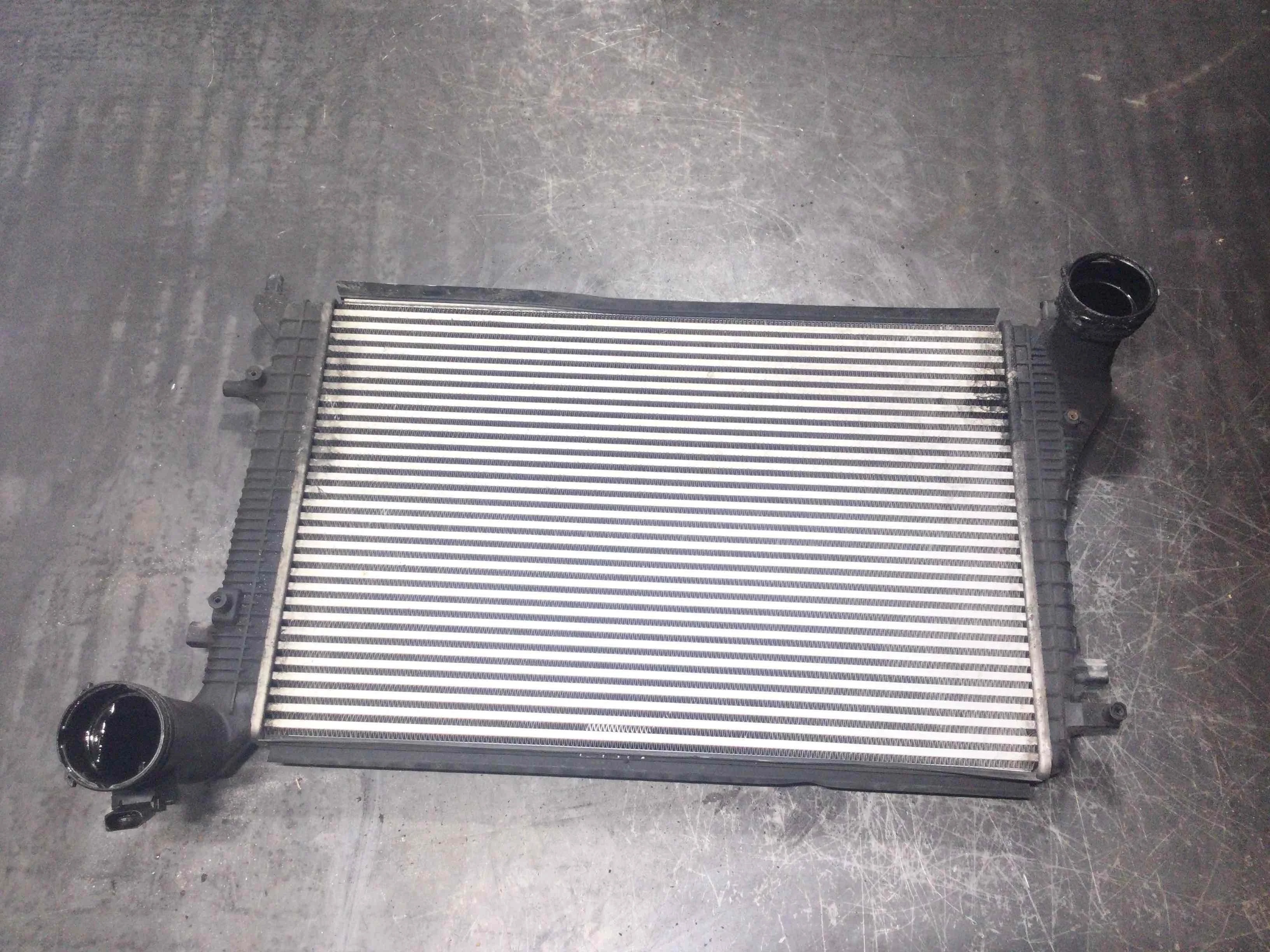 Интеркулер Volkswagen Touran 1 поколение (2003-2006) дизель 2.0 TDI Механика Минивэн