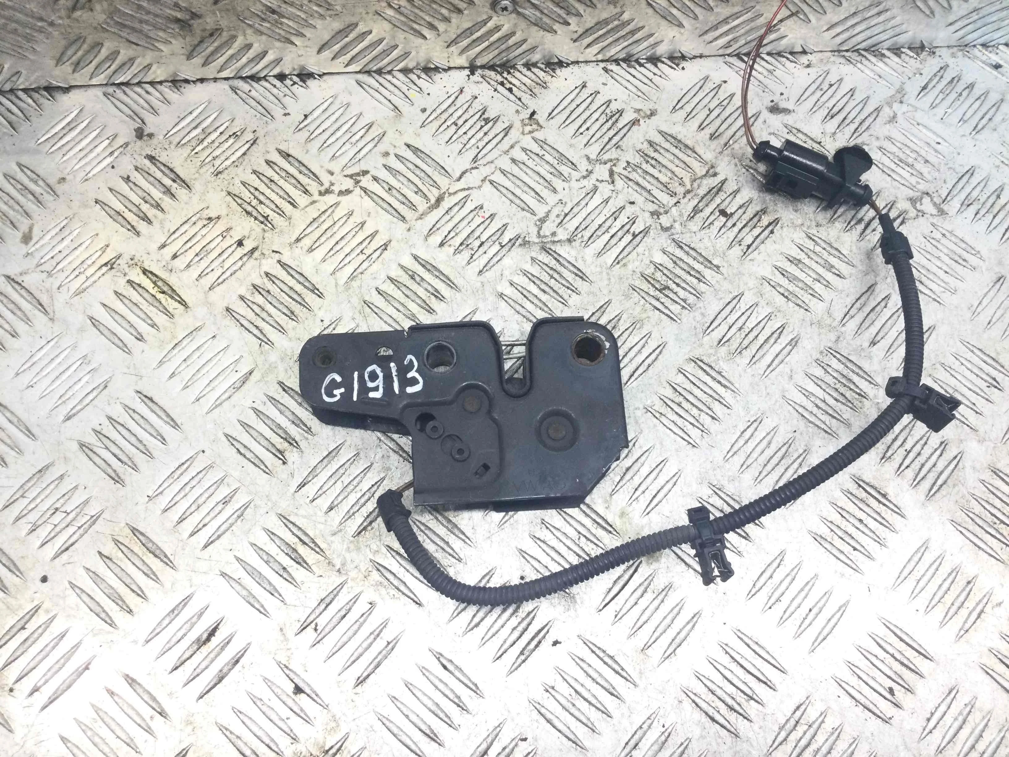 Замок капота Volkswagen Touran 1 поколение (2003-2006) дизель 2.0 TDI Механика Минивэн