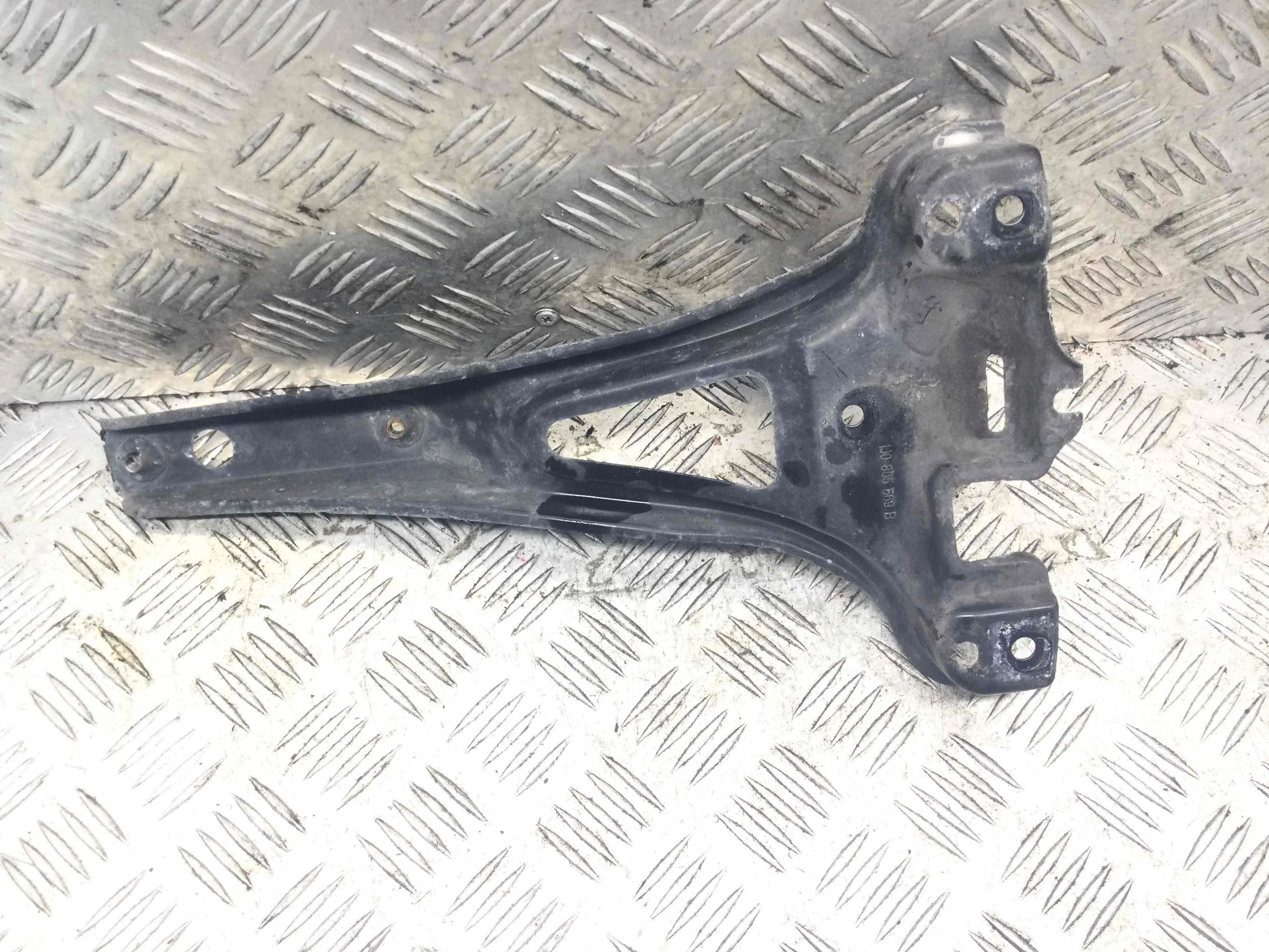 Распорная планка Volkswagen Golf 4 поколение (1997-2004) бензин 1.4 i Механика Х/б