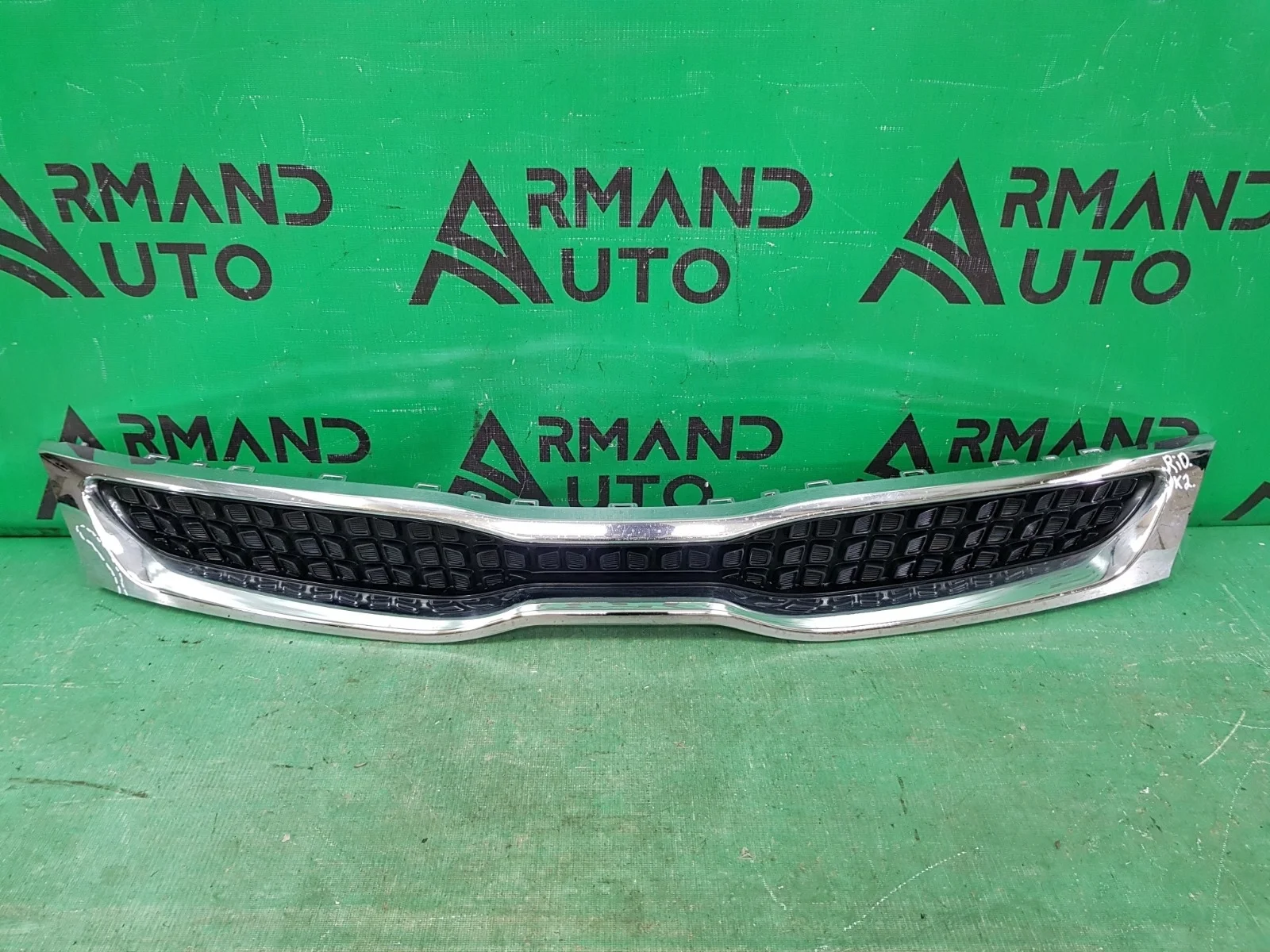 Решетка радиатора KIA RIO 2017-2020 4 FB