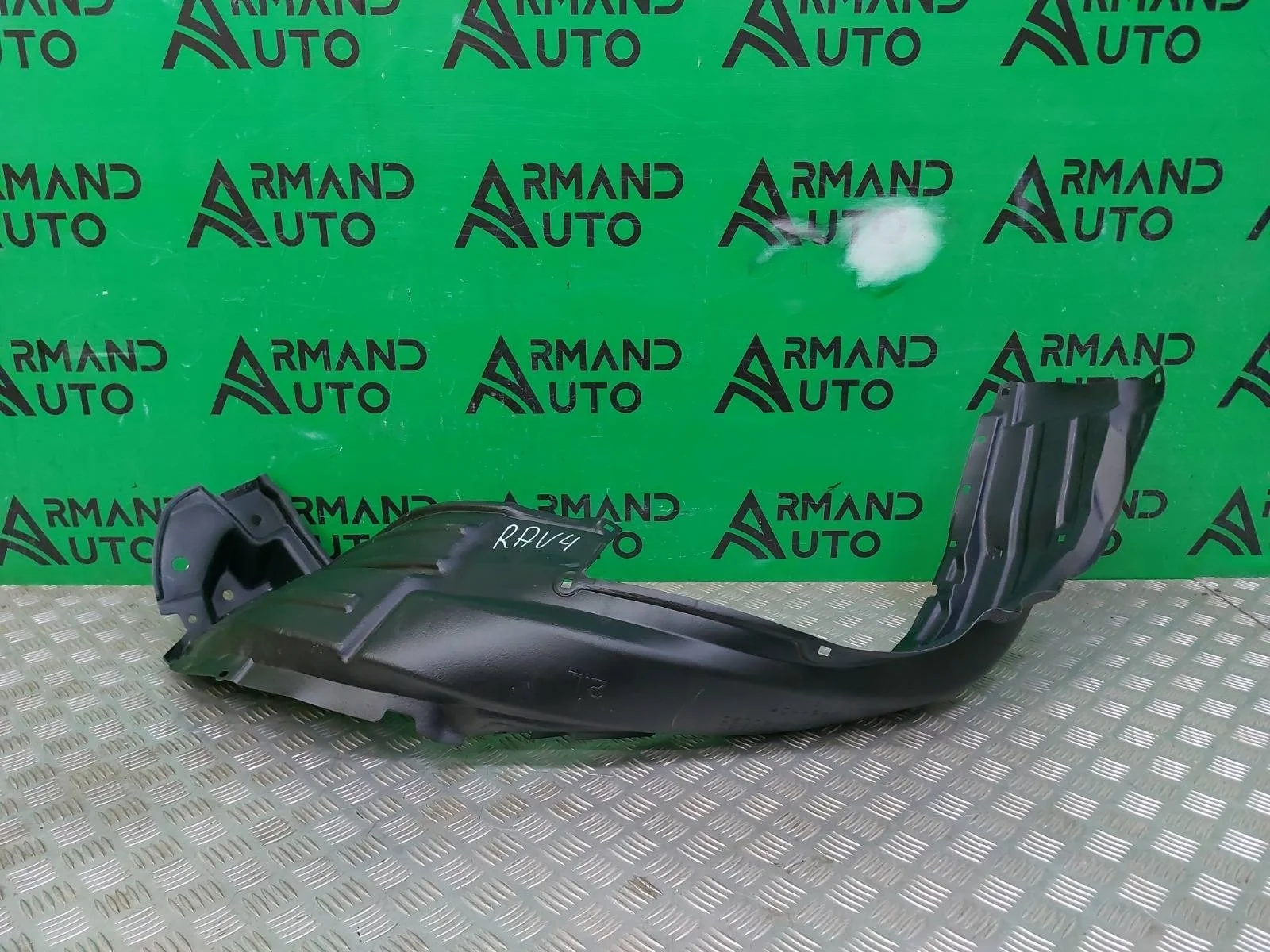 Подкрылок Toyota Land Cruiser Prado 2017-нв 150