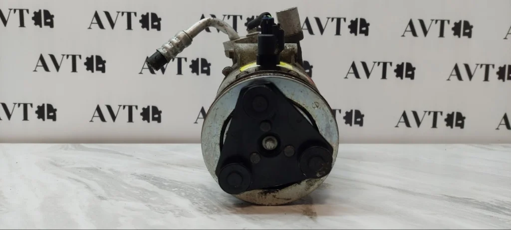 Компрессор кондиционера Ford Focus HWDA