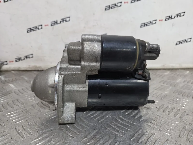 Стартер Volkswagen Passat 2004 06B911023A B5+ AZM