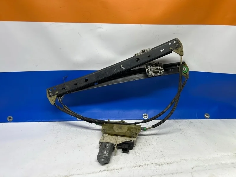 Стеклоподъемник Audi Q7 2005 - 2015 4L0959802B, задний правый