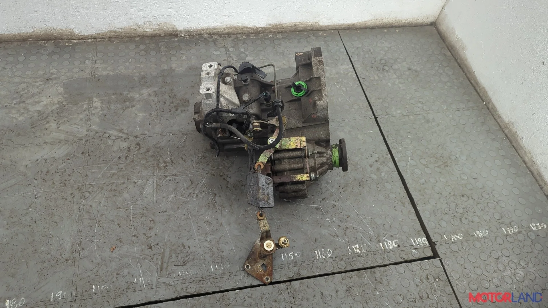 КПП 5-ст.мех. (МКПП) Volkswagen Golf 4 1997-2006 AXP Бензин 1.4 л Инжектор