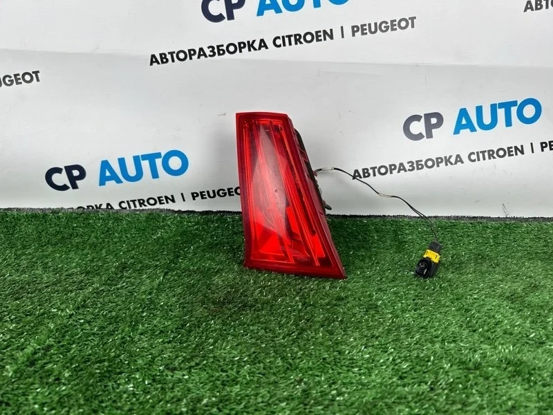Фонарь Citroen C4 2014 SEDAN