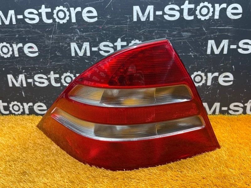 Фонарь задний Mercedes-Benz S-Class 2000 A2208200164 W220 113.960, левый