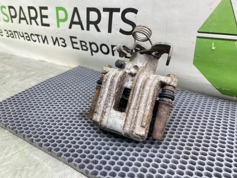 Суппорт Audi A6 Allroad 2001 8E0615423A C5 AKE 2.5TDI, задний левый