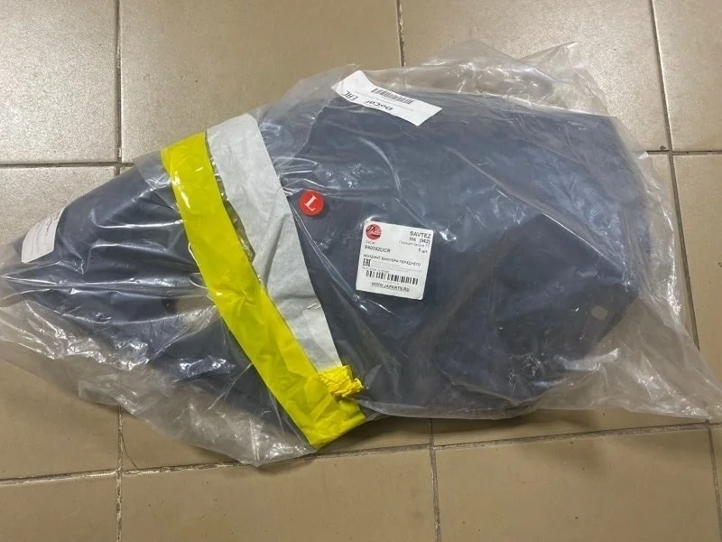 Накладка бампера Volvo XC90 940052DCR, передняя левая