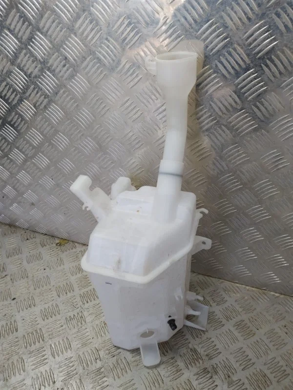 Бачок омывателя лобового стекла HYUNDAI ELANTRA 2022 98610AA000