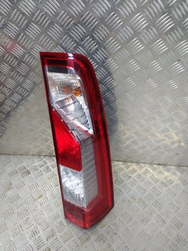 Фонарь RENAULT MASTER 2015-2021 1380672080, задний правый