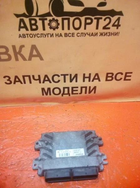 Блок управления двигателем RENAULT SYMBOL 2008-2012 8200673240 LU01 1.4 16V K4J712