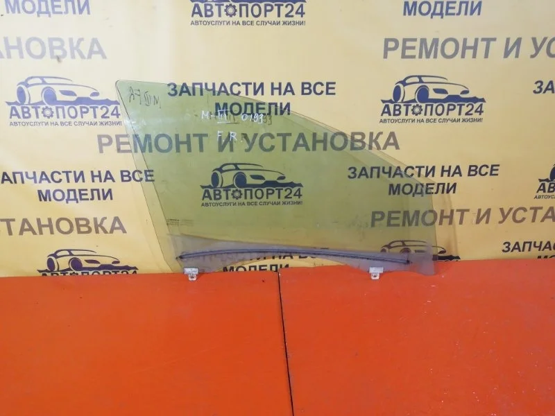 Стекло двери RENAULT FLUENCE 2008-2016 803000014R, переднее правое