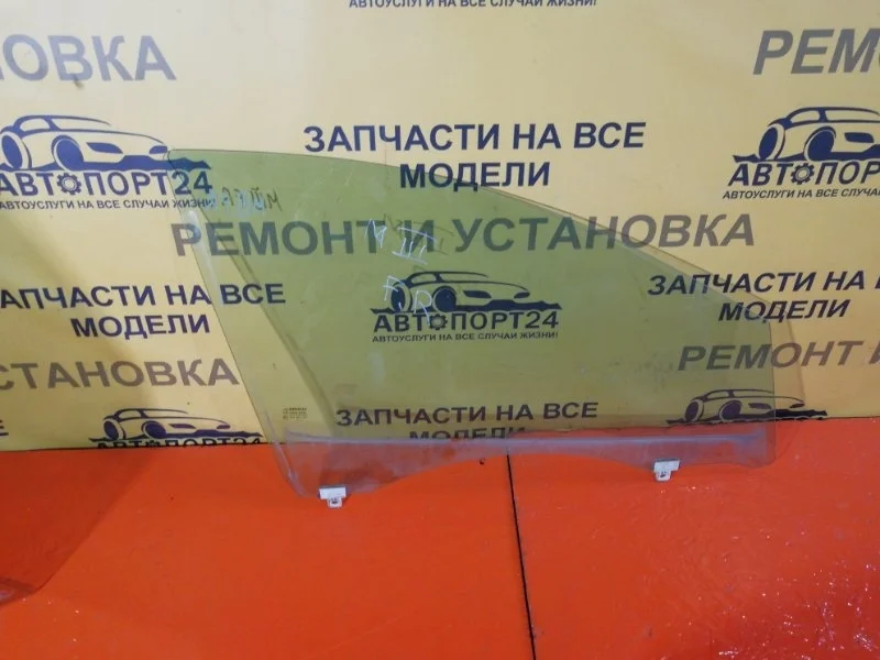 Стекло двери RENAULT FLUENCE 2008-2016 803000014R, переднее правое