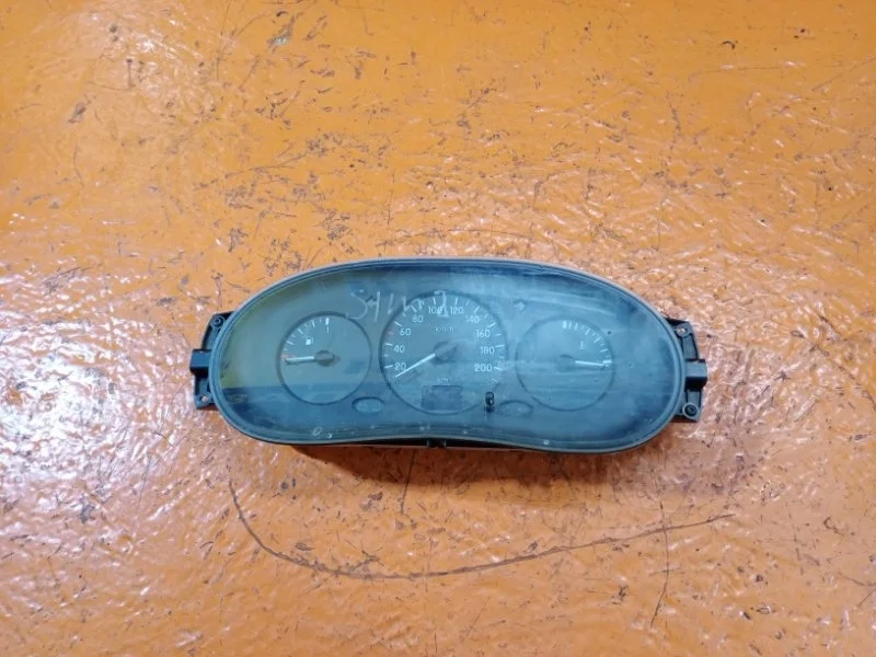 Панель приборная (щиток приборов) RENAULT SYMBOL 2002-2007 8200104457 LB K7J 700