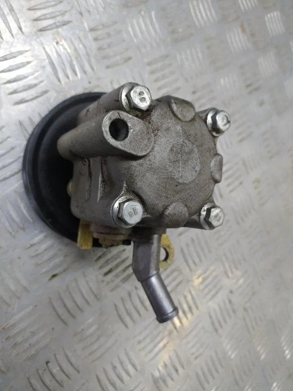 Насос гидроусилителя руля NISSAN ALMERA 2000-2006 49110BA00C