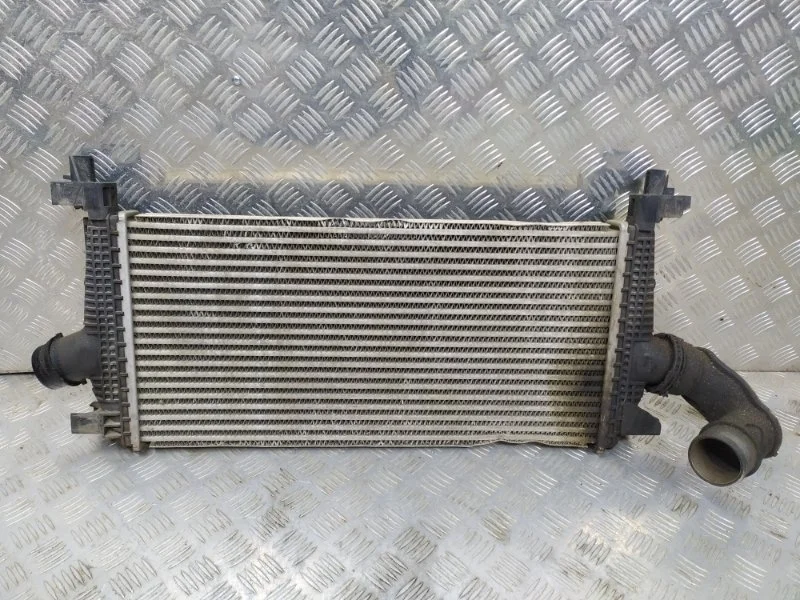 Интеркулер OPEL ASTRA J 2010 13267646 P10 A14NET