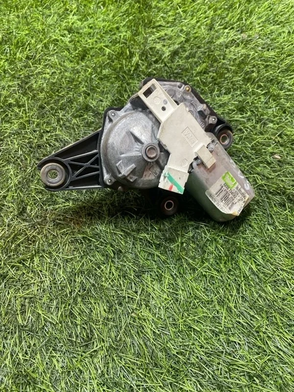 Моторчик стеклоочистителя RENAULT DUSTER 2013 8200734582 F4R, задний