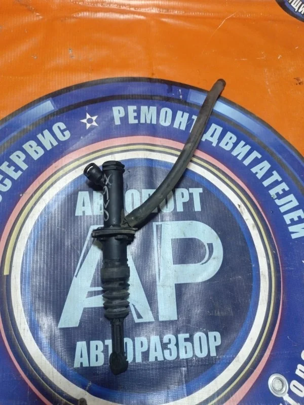 Главный цилиндр сцепления RENAULT MEGANE 2008 8200151770 К4М